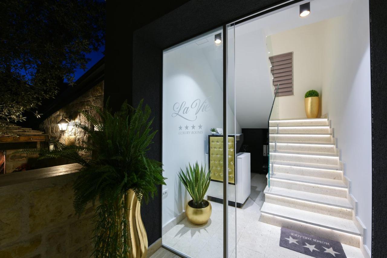 Luxury Rooms Lavie ザダル エクステリア 写真