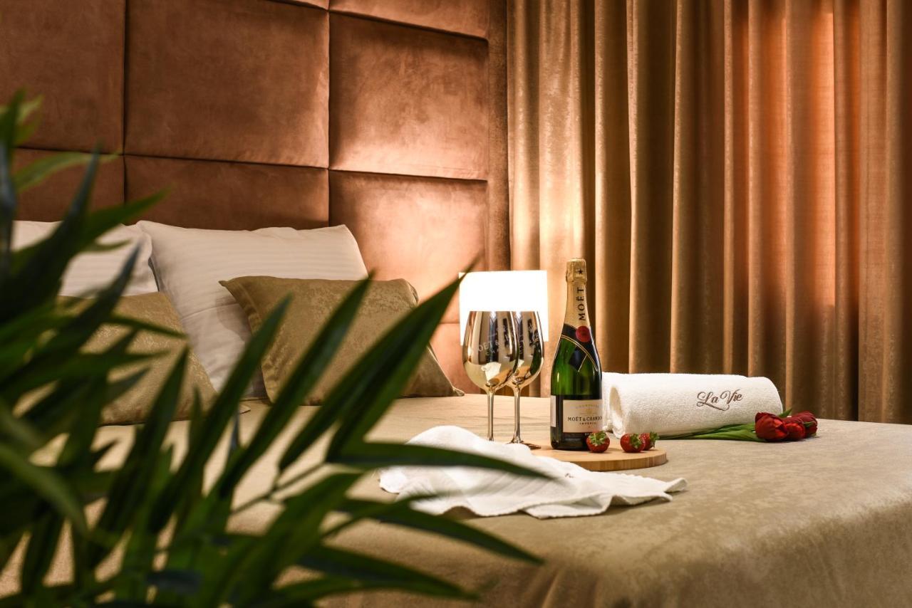 Luxury Rooms Lavie ザダル エクステリア 写真