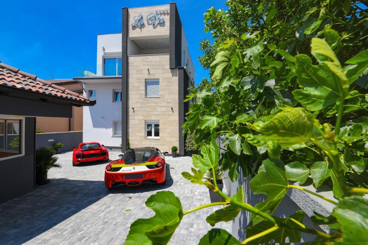 Luxury Rooms Lavie ザダル エクステリア 写真